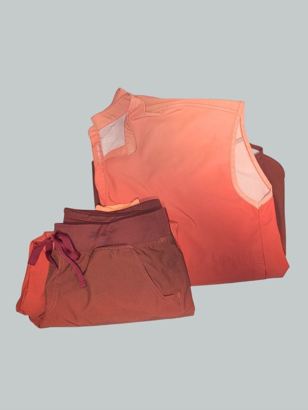 XL/XLP FIGS Scrubs Set (Rafaela Top Zamora FREEx Pants) in "Sunrise Ombré"